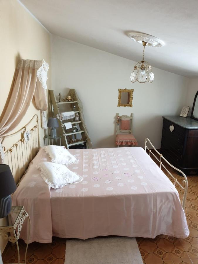 Casa Di Mamma Rosa Βίλα Castelnuovo Parano Εξωτερικό φωτογραφία