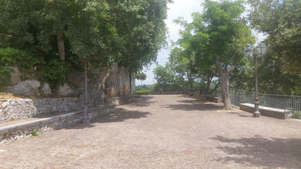 Casa Di Mamma Rosa Βίλα Castelnuovo Parano Εξωτερικό φωτογραφία